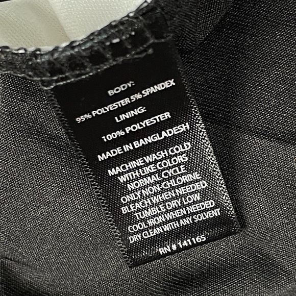 Harve Benard Dress- Size Medium - Black and White - Picture 7 of 7